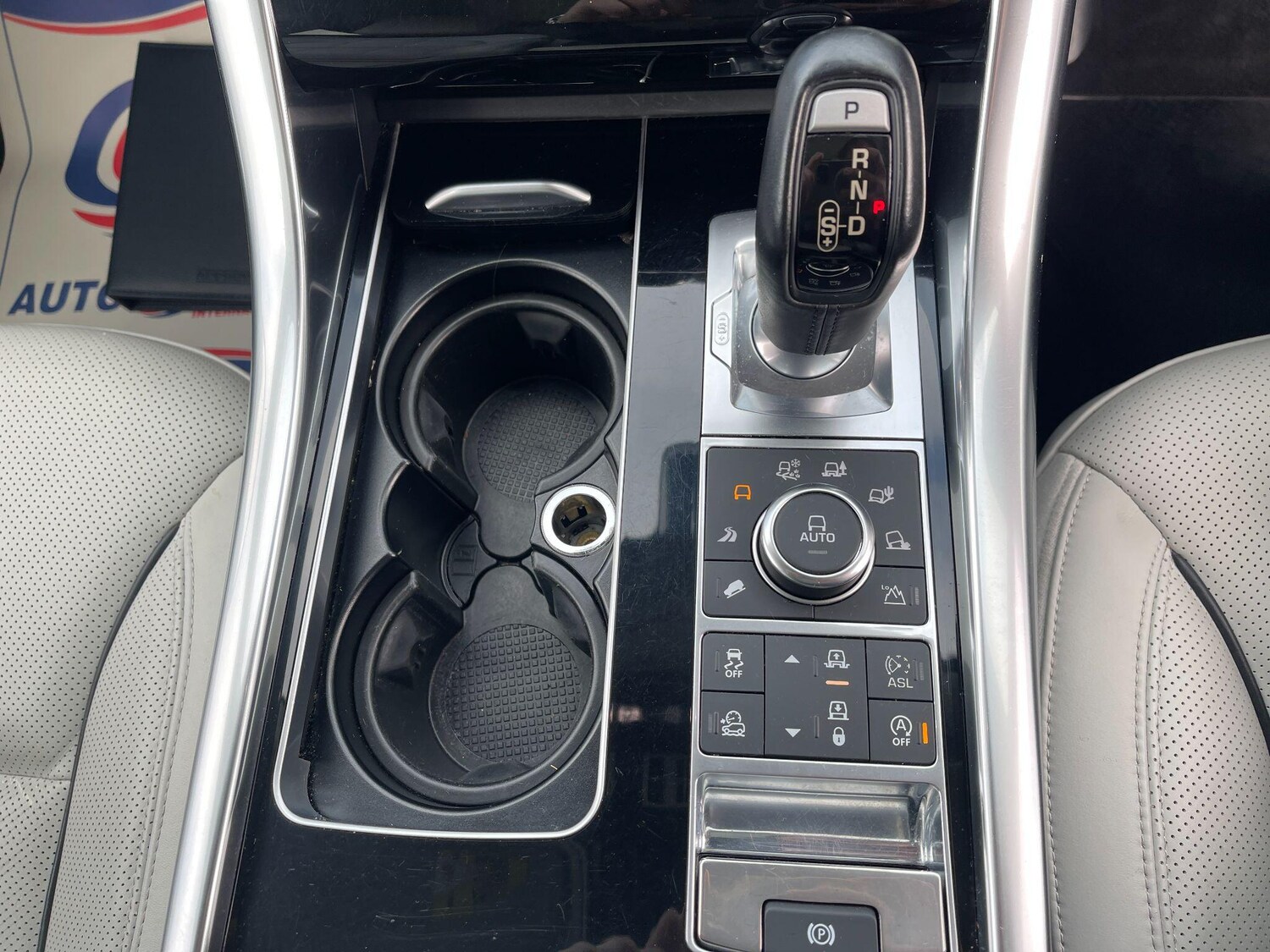 Used Land Rover Range Rover Sport 2016 for sale - 76179581: Photo 36