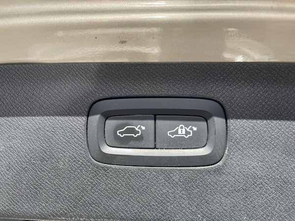Used Volvo XC90 2015 for sale - 75464019: Photo 51