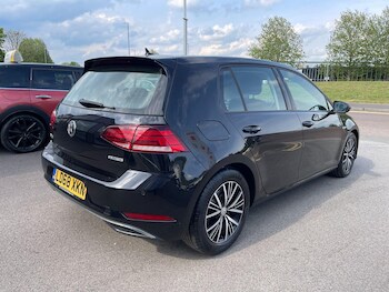 Used Volkswagen Golf 2018 for sale - 78428968: Photo