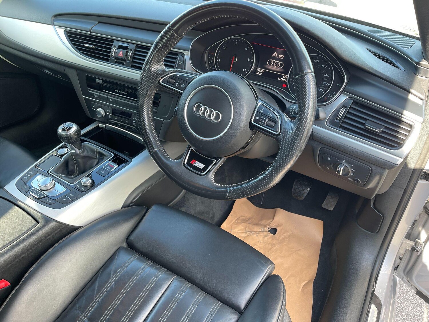 Used Audi A6 Saloon 2015 for sale - 75780816: Photo 43