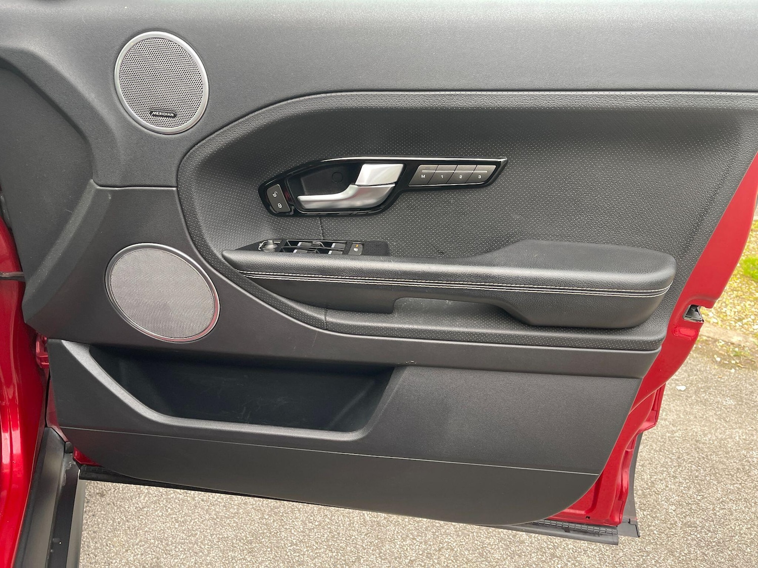 Used Land Rover Range Rover Evoque 2015 for sale - 77853858: Photo 17