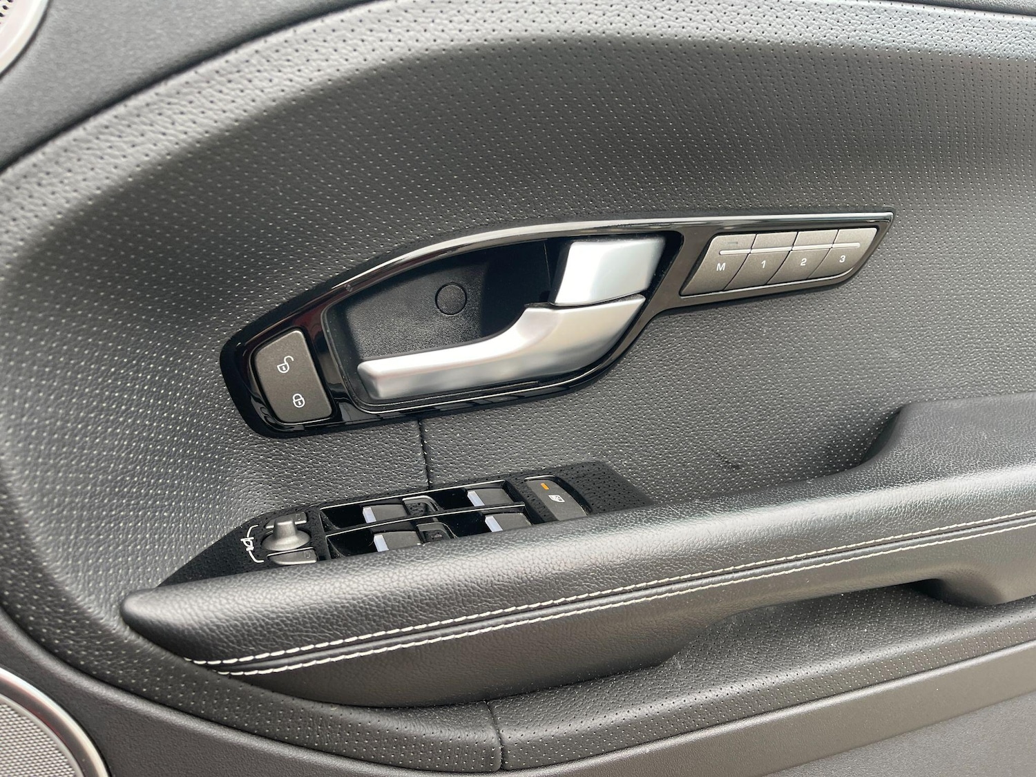 Used Land Rover Range Rover Evoque 2015 for sale - 77853858: Photo 47