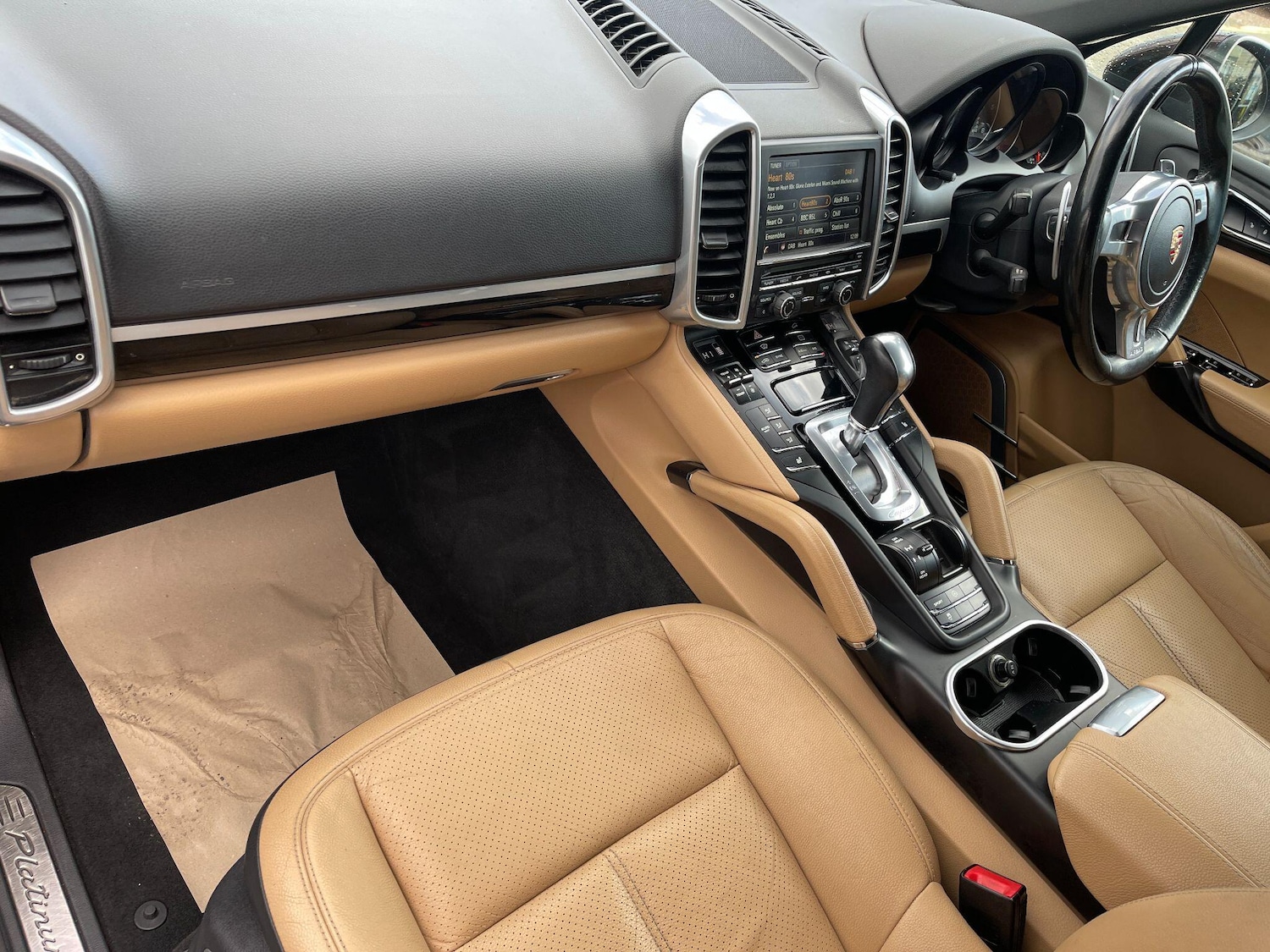 Used Porsche Cayenne 2014 for sale - 77358837: Photo 10