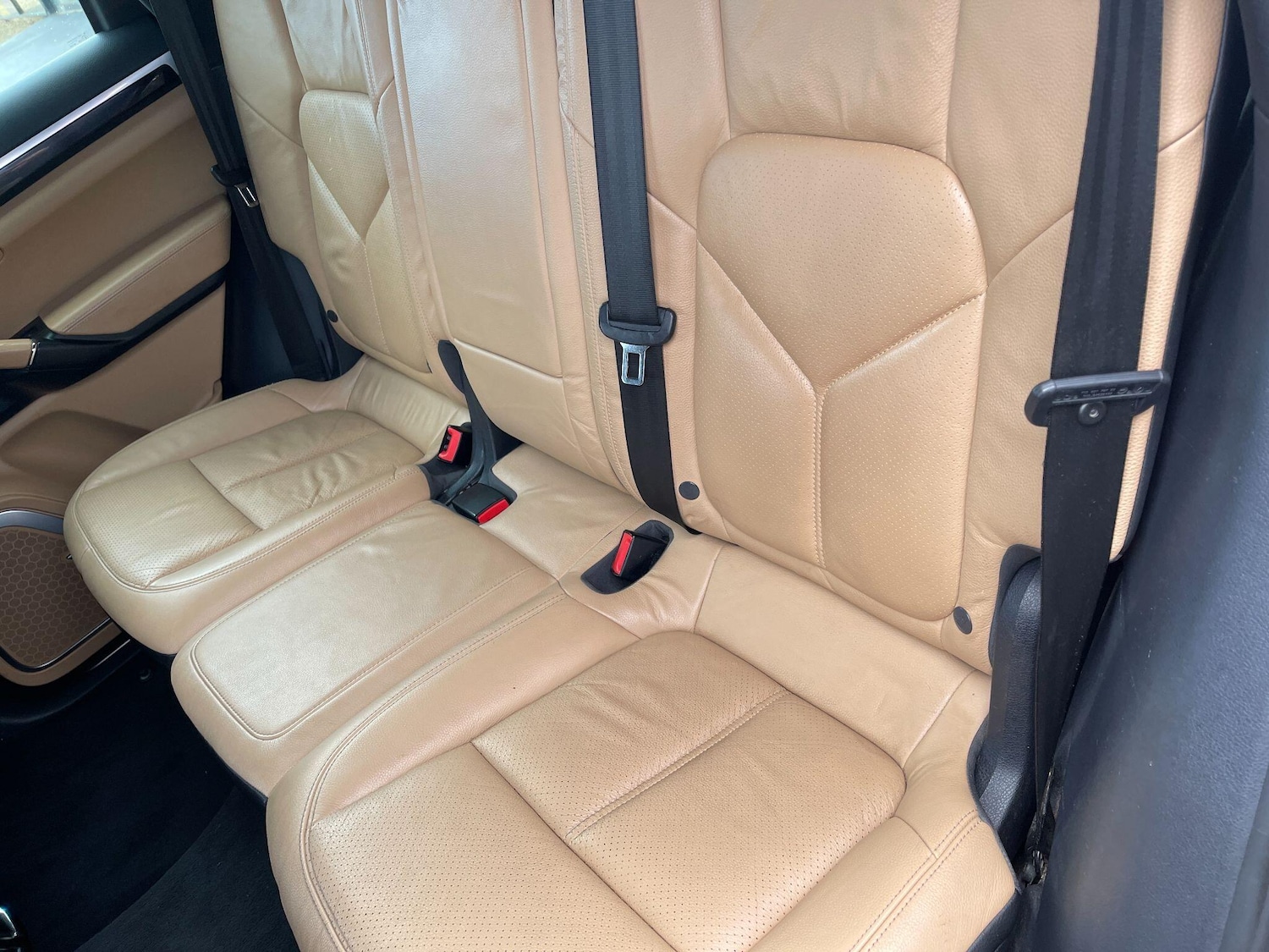 Used Porsche Cayenne 2014 for sale - 77358837: Photo 17