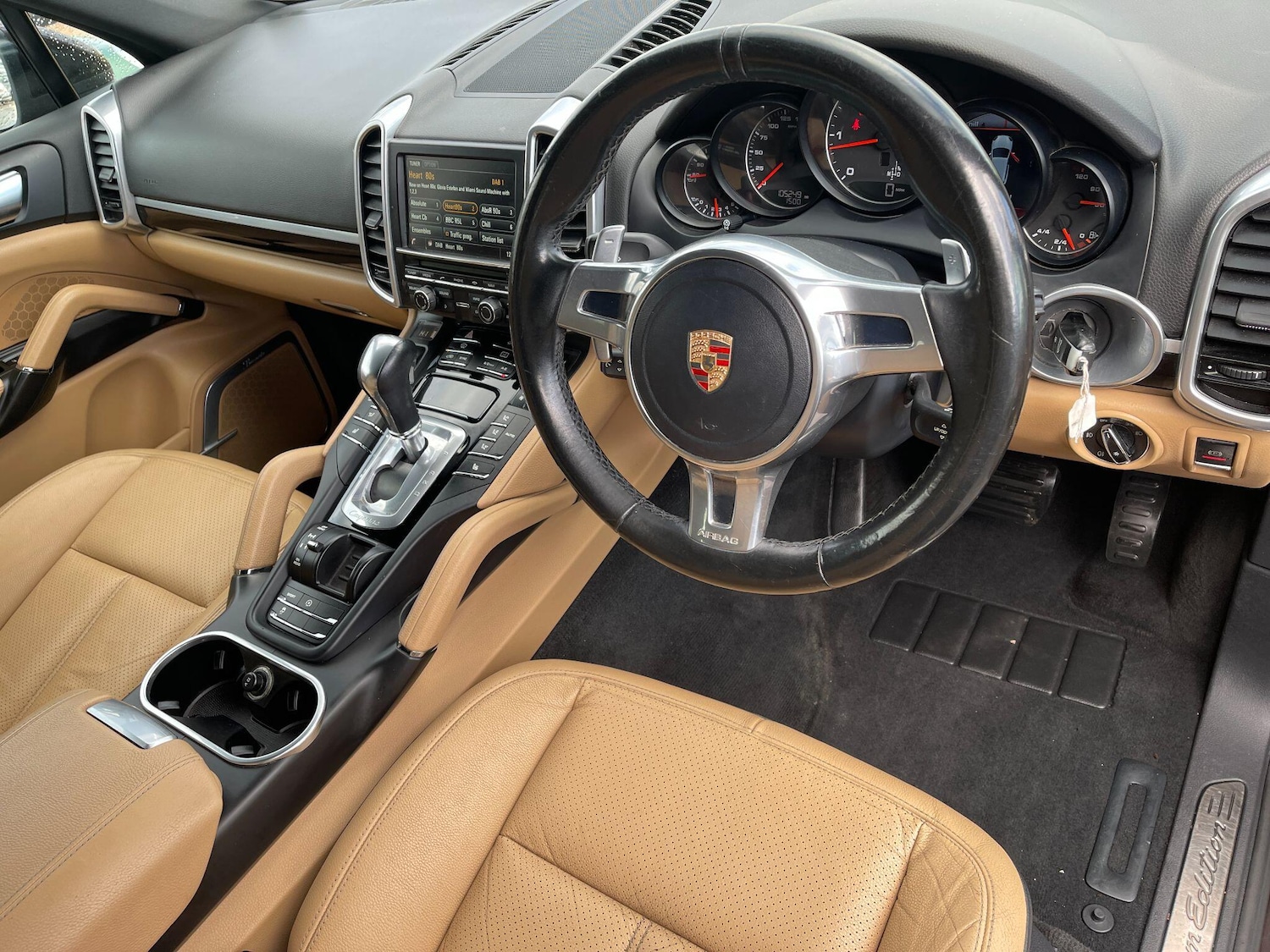 Used Porsche Cayenne 2014 for sale - 77358837: Photo 38
