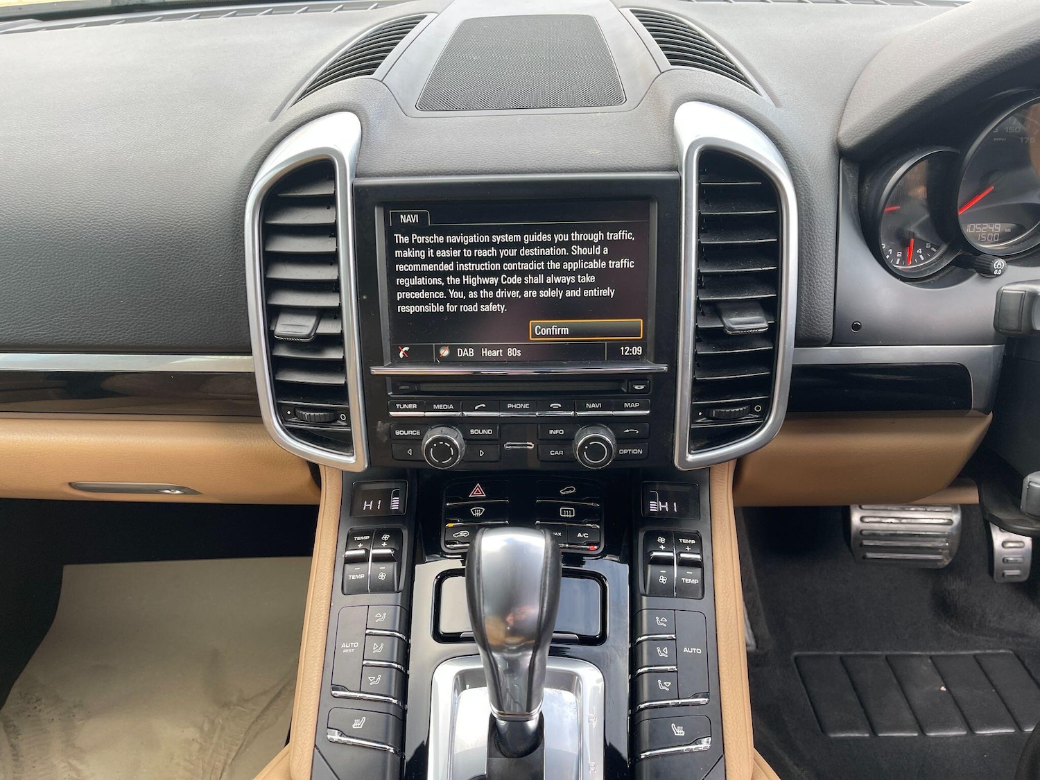 Used Porsche Cayenne 2014 for sale - 77358837: Photo 39