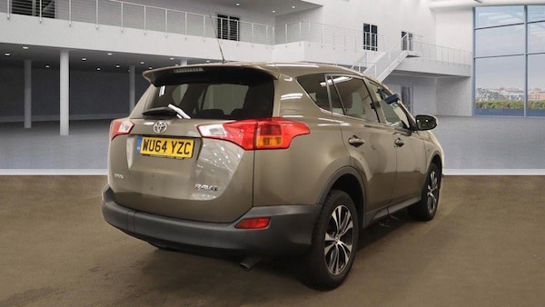 Used Toyota RAV4 2014 for sale - 75140121: Photo 6