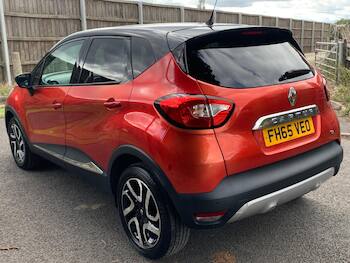 Used Renault Captur 2015 for sale - 79681024: Photo