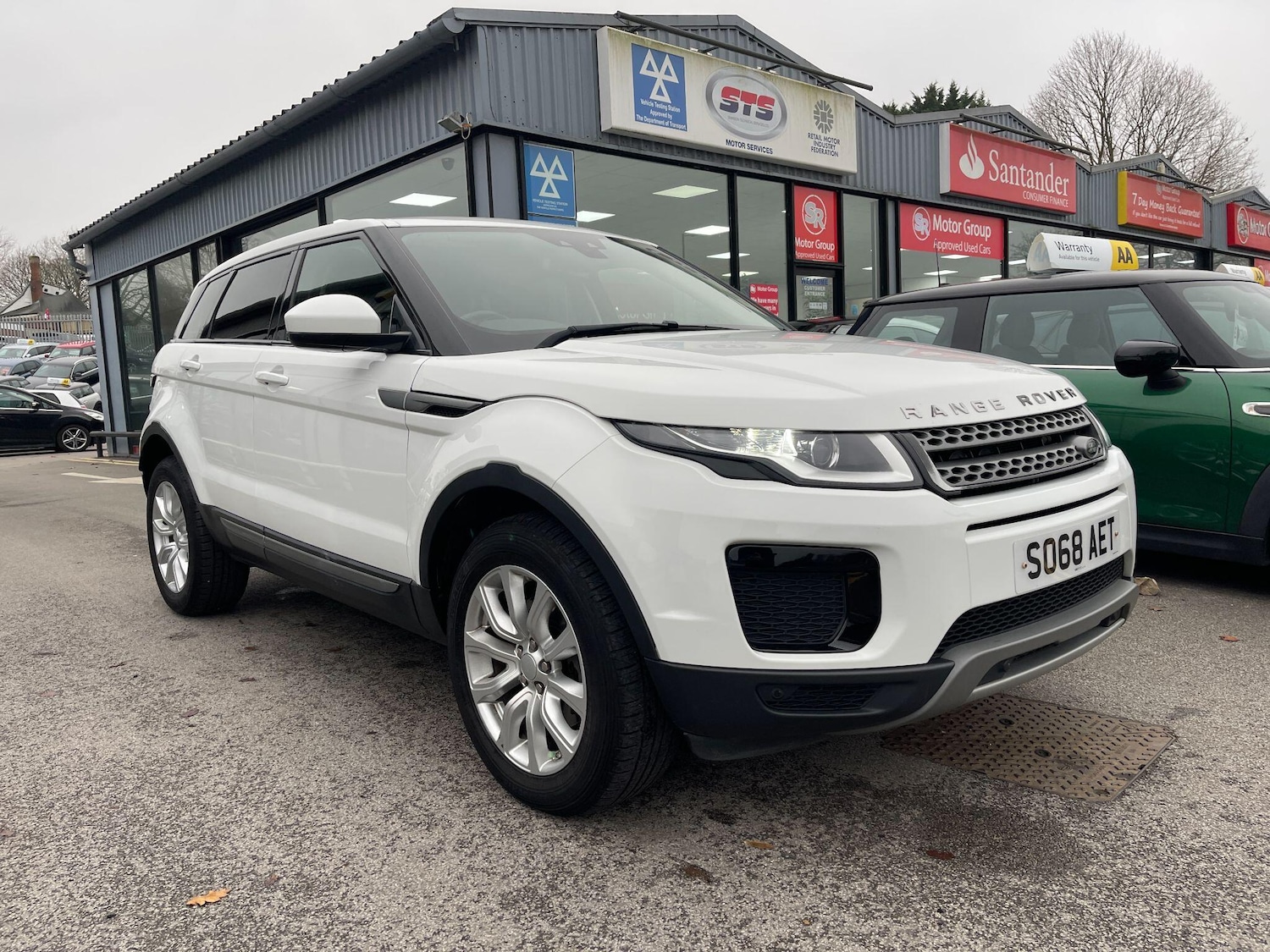 Used Land Rover Range Rover Evoque 2019 for sale - 77049740: Photo 2