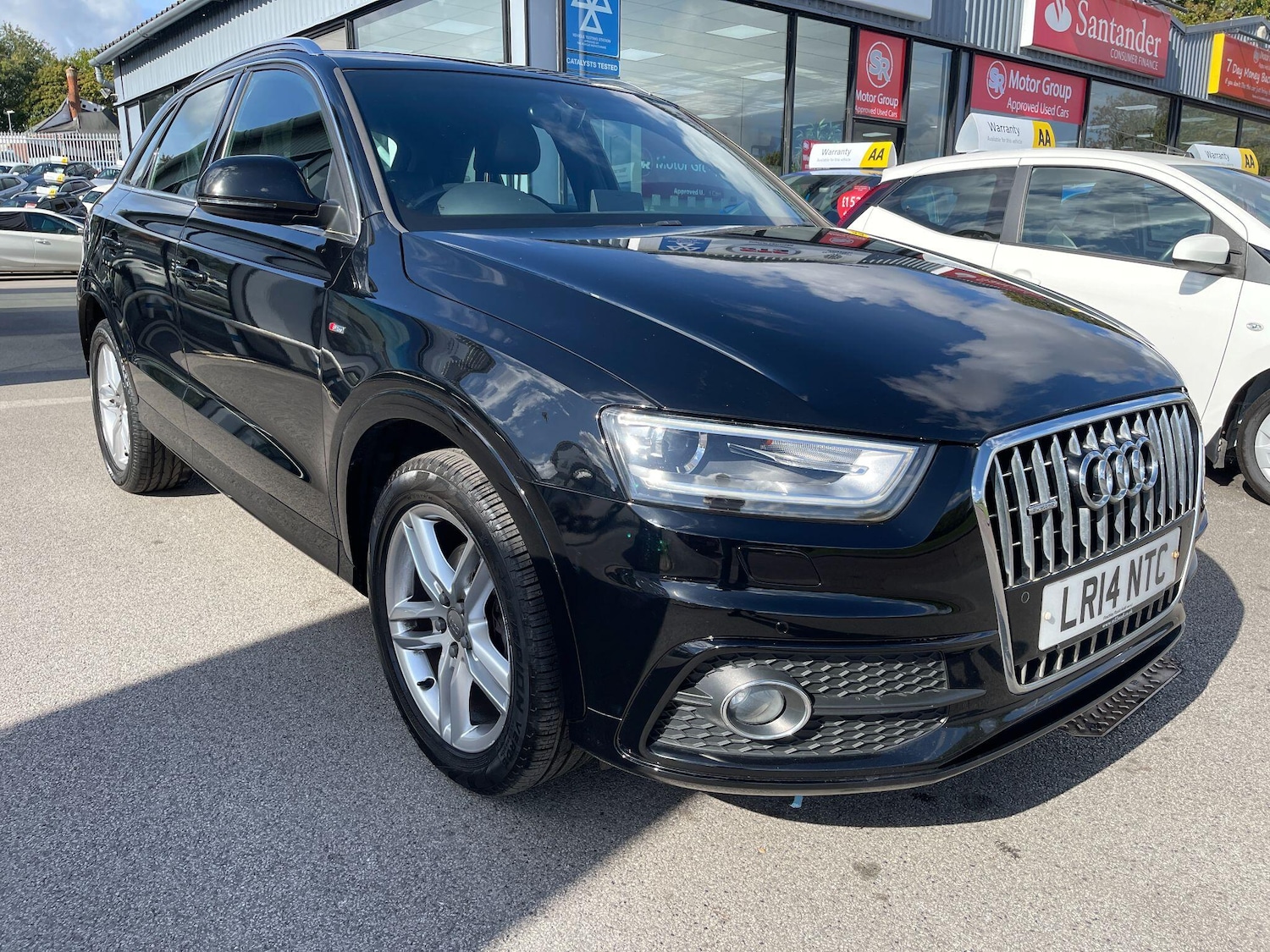 Used Audi Q3 2014 for sale - 76832094: Photo 11
