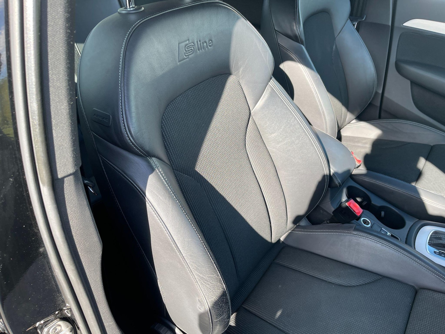 Used Audi Q3 2014 for sale - 76832094: Photo 28