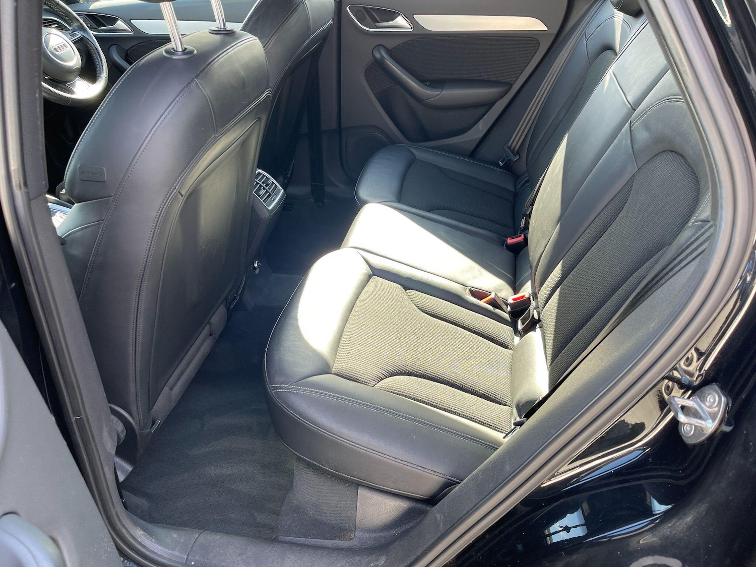 Used Audi Q3 2014 for sale - 76832094: Photo 29