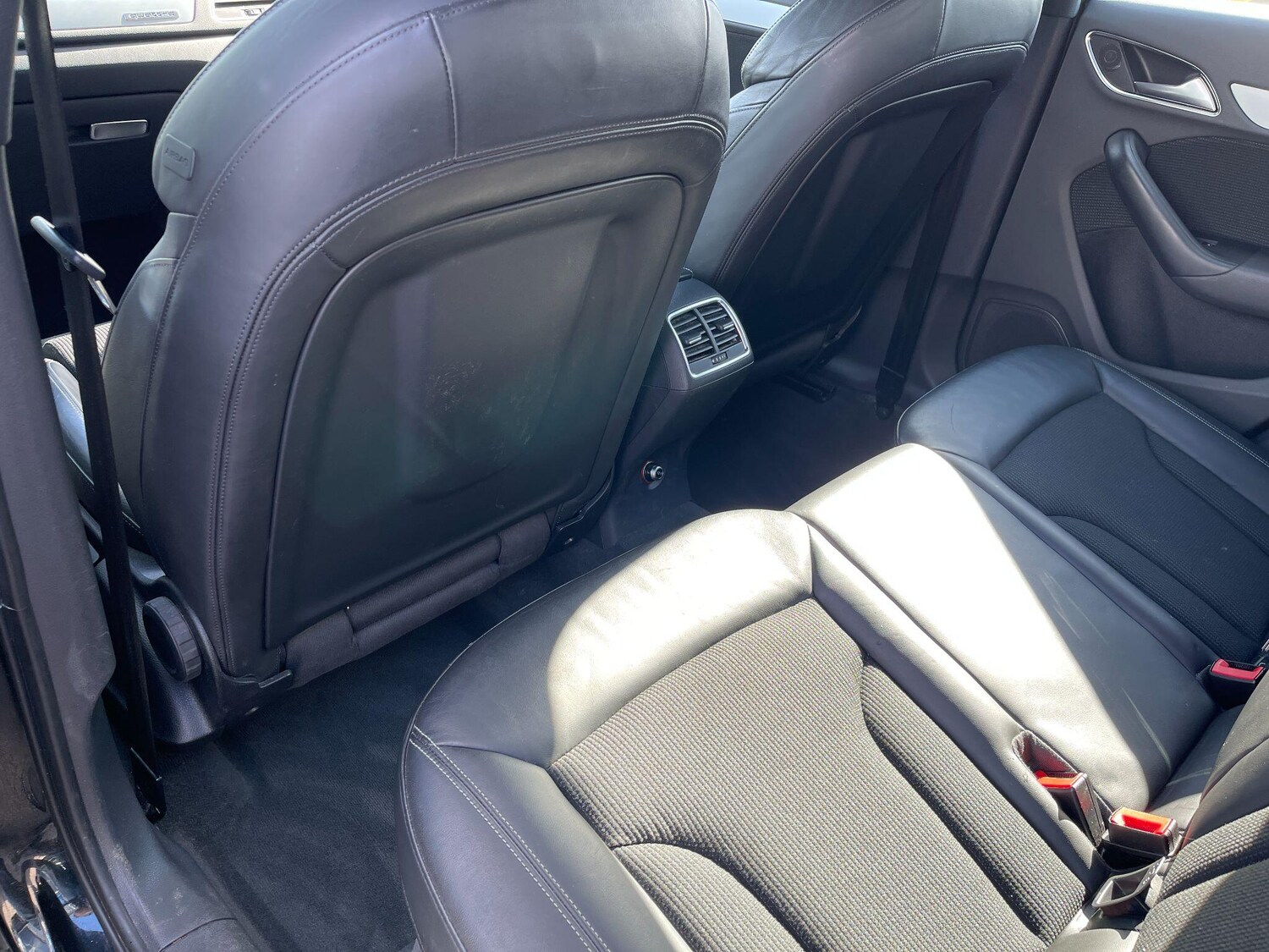 Used Audi Q3 2014 for sale - 76832094: Photo 31