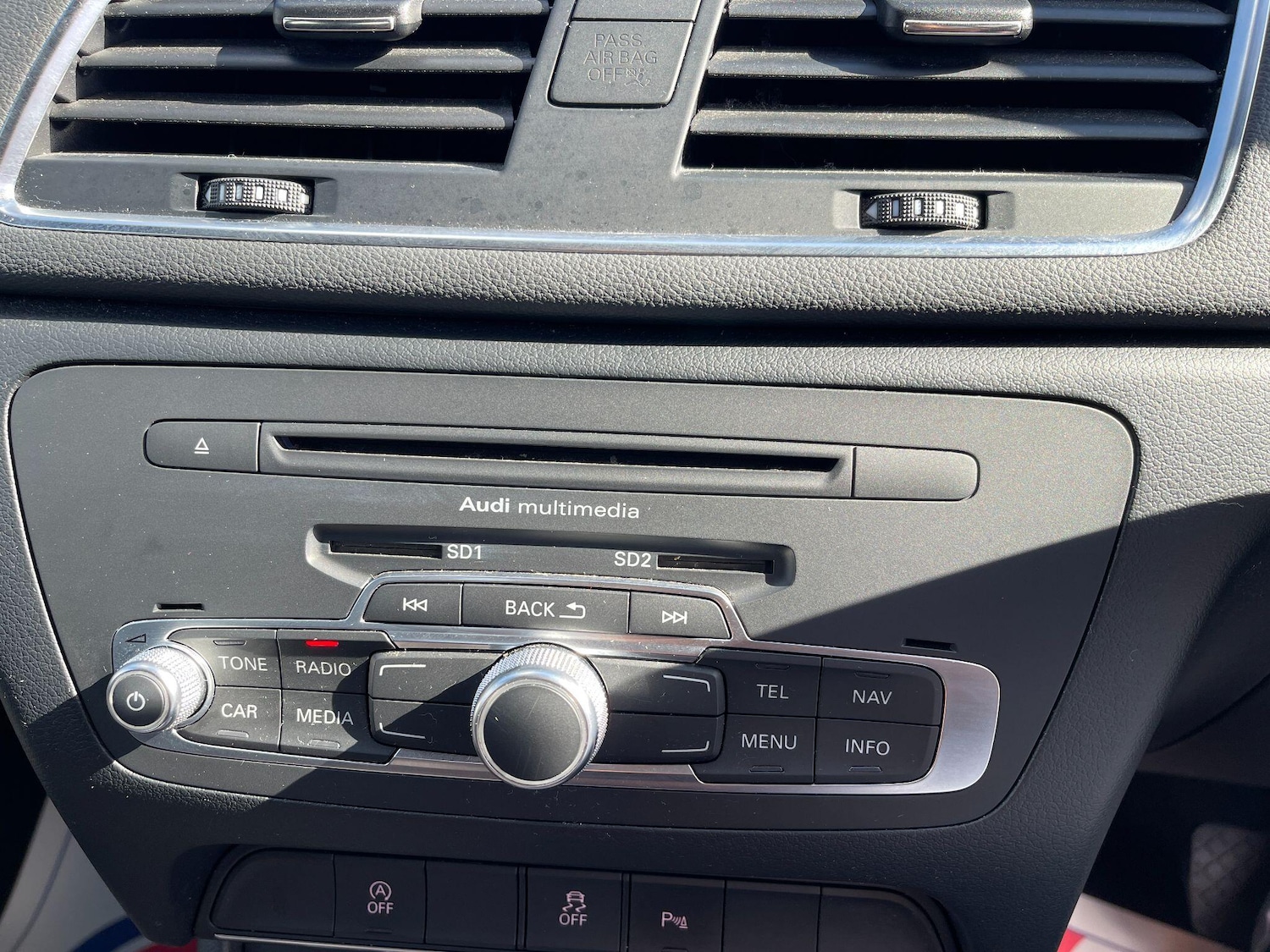 Used Audi Q3 2014 for sale - 76832094: Photo 39