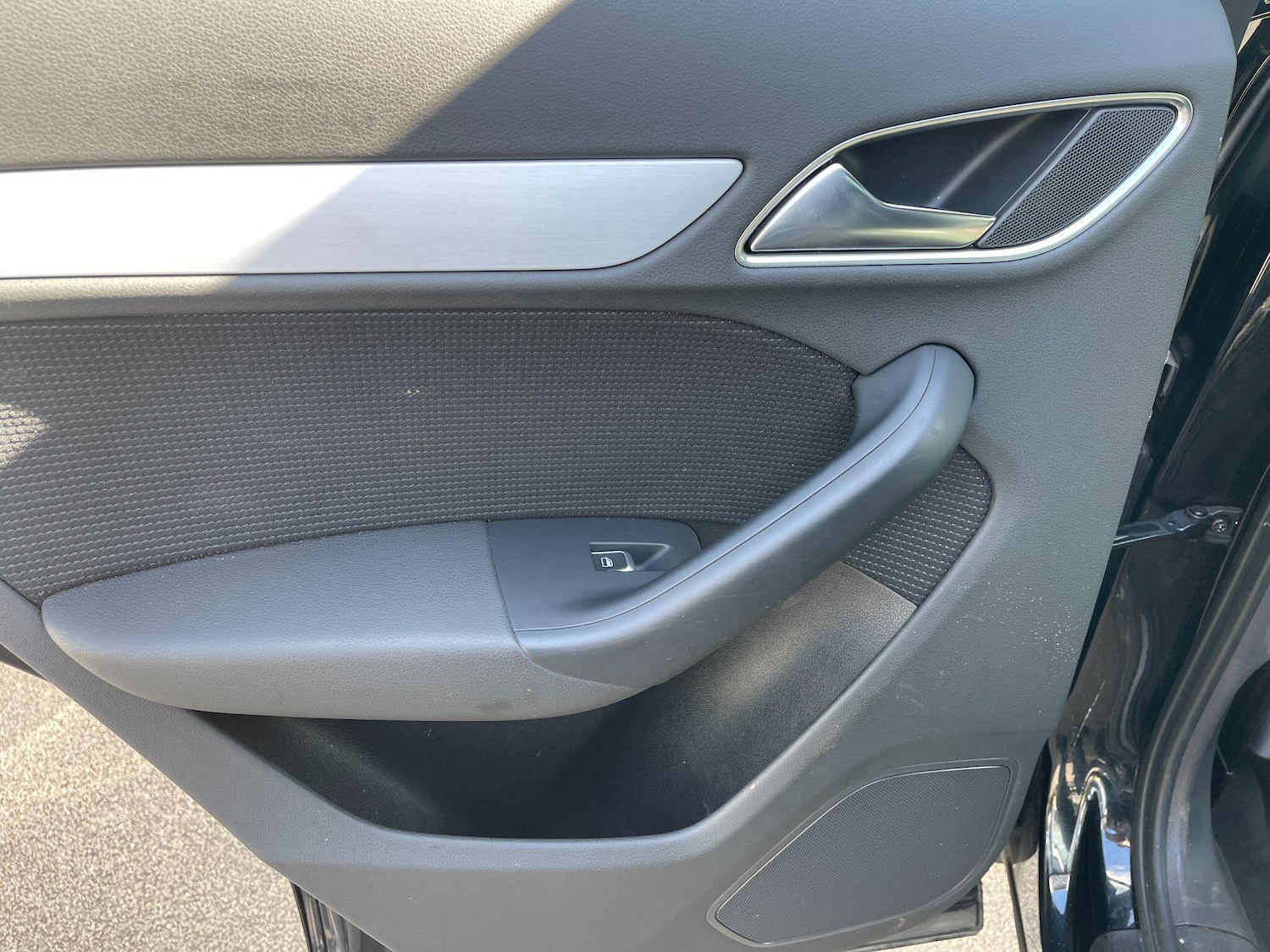 Used Audi Q3 2014 for sale - 76832094: Photo 41