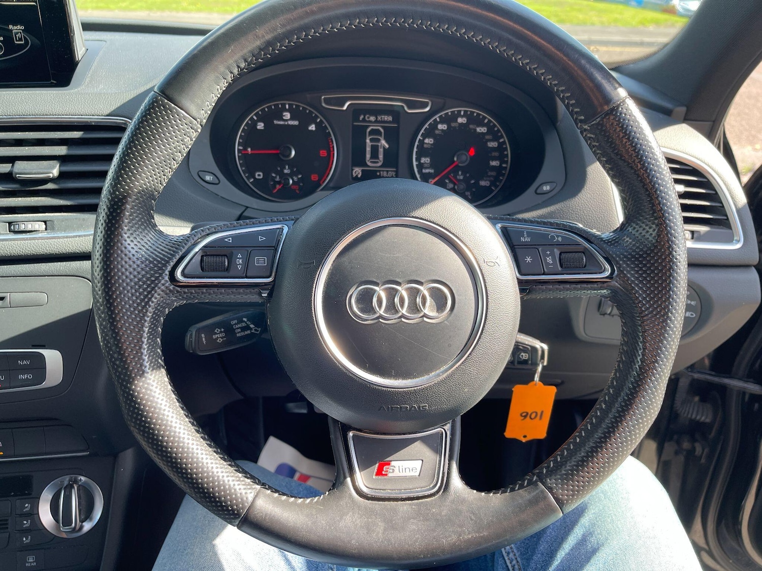 Used Audi Q3 2014 for sale - 76832094: Photo 52