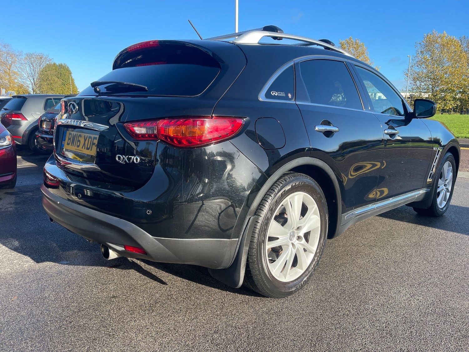 Used Infiniti QX70 2016 for sale - 76370369: Photo 30