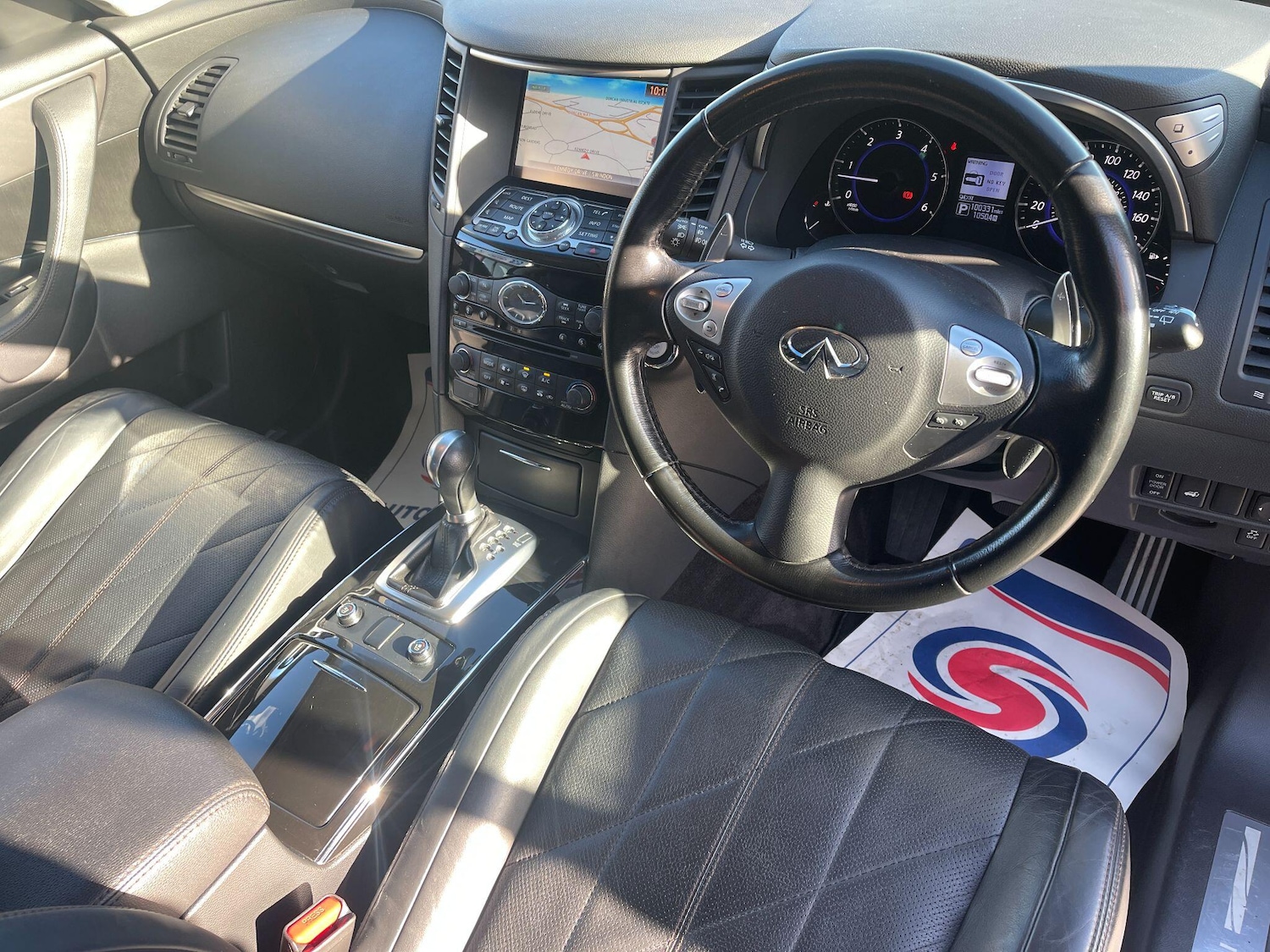 Used Infiniti QX70 2016 for sale - 76370369: Photo 35