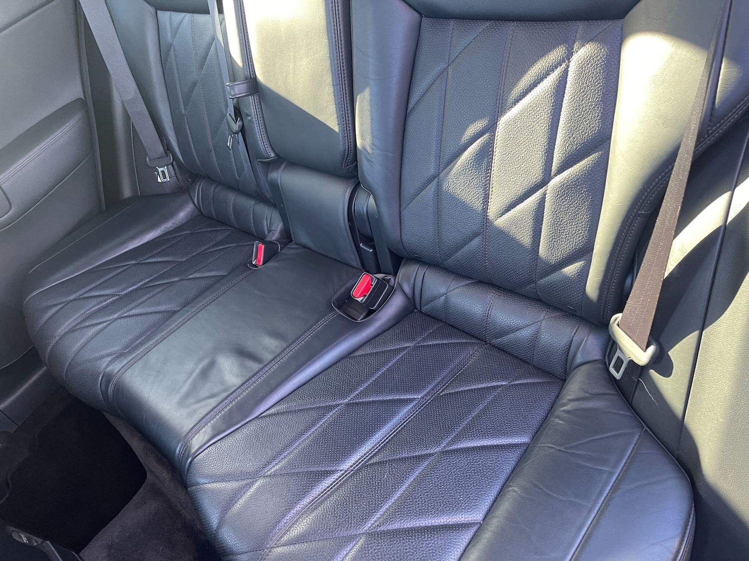 Used Infiniti QX70 2016 for sale - 76370369: Photo 36