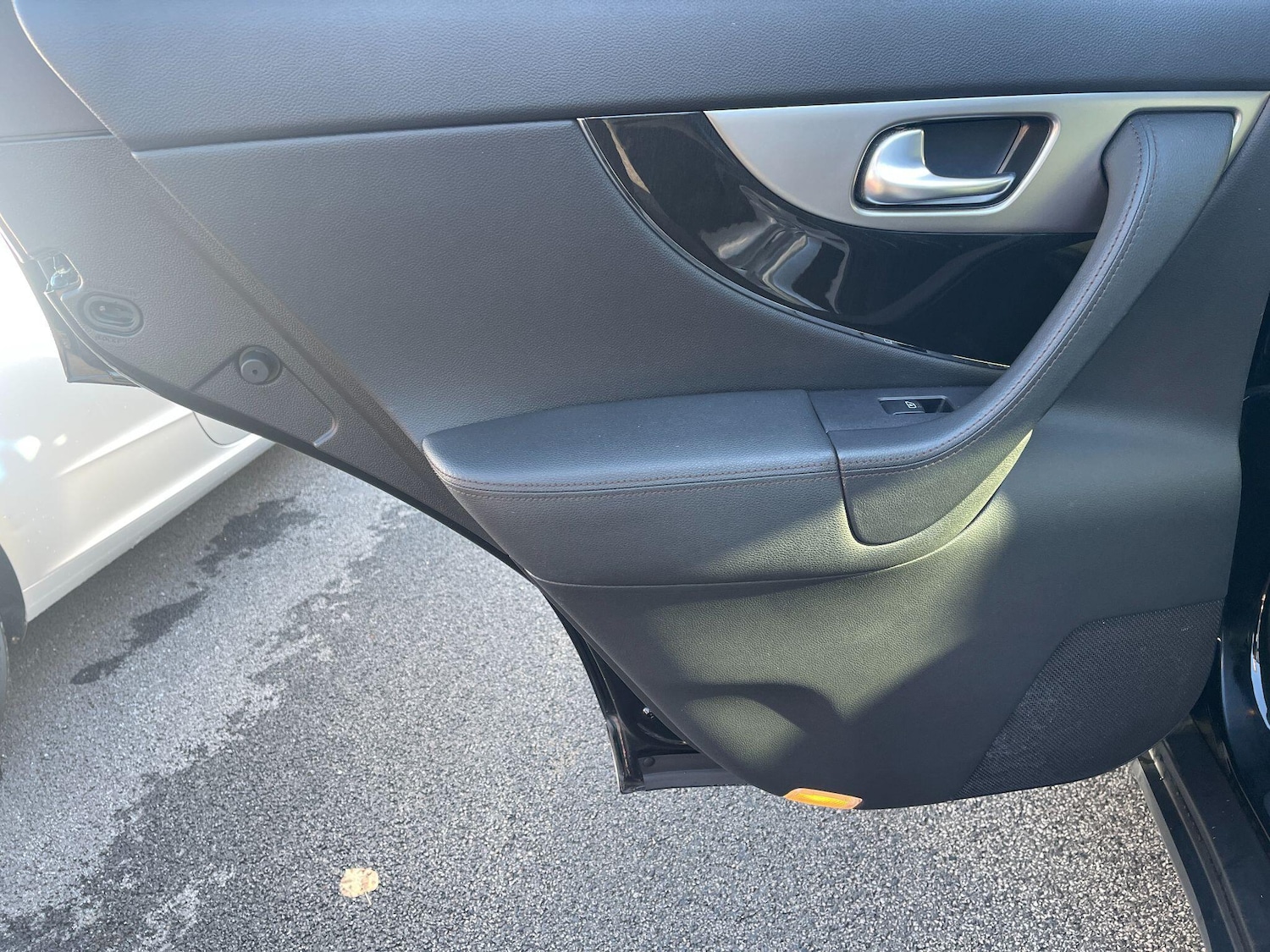 Used Infiniti QX70 2016 for sale - 76370369: Photo 49