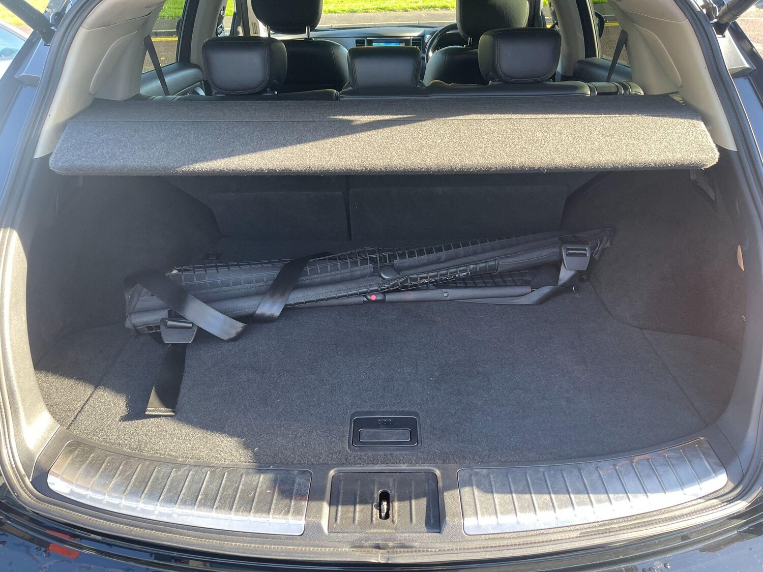 Used Infiniti QX70 2016 for sale - 76370369: Photo 59