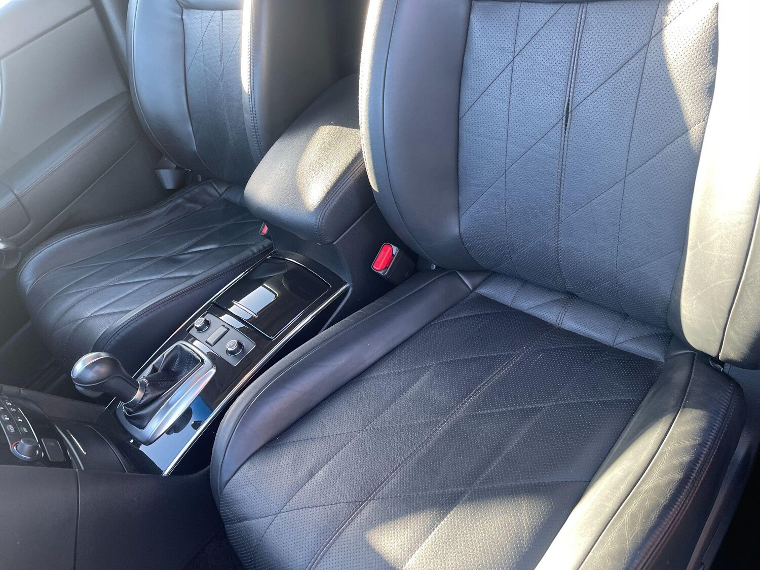 Used Infiniti QX70 2016 for sale - 76370369: Photo 63