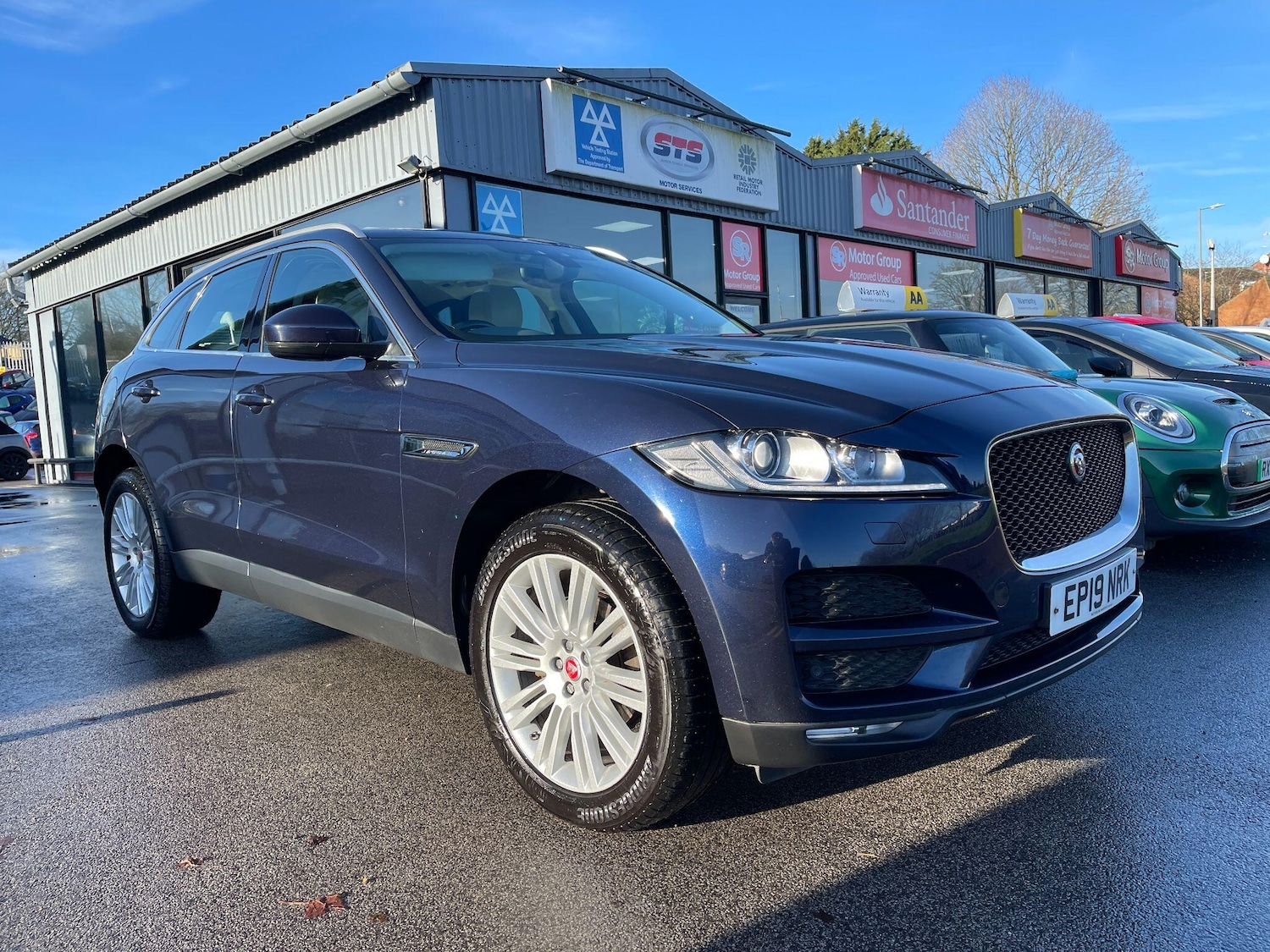 Used Jaguar F-Pace 2019 for sale - 78058853: Photo 2