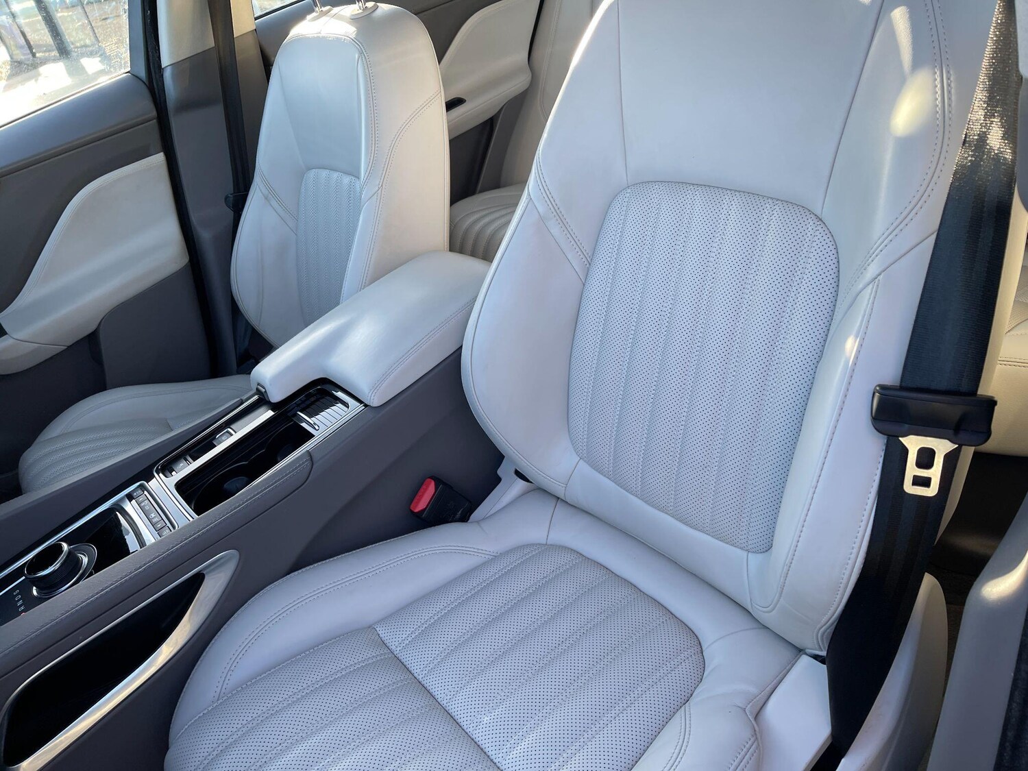 Used Jaguar F-Pace 2019 for sale - 78058853: Photo 41