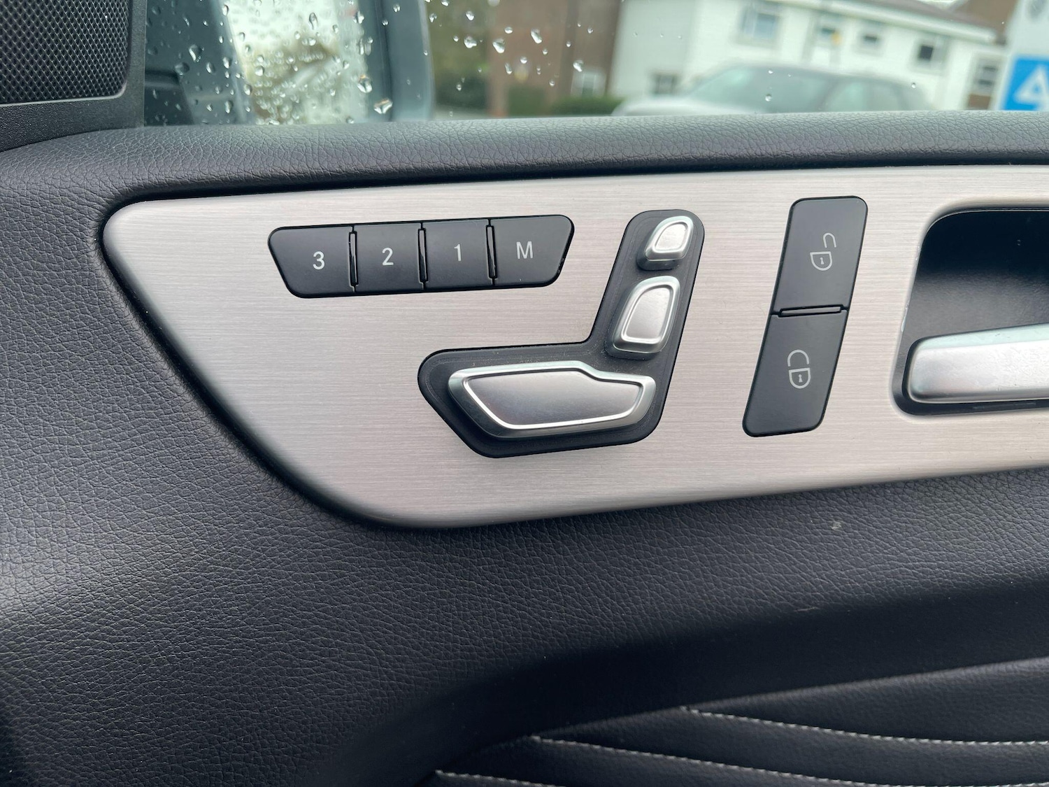 Used Mercedes-Benz GLE 2016 for sale - 76714887: Photo 20