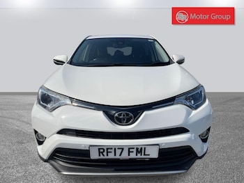 Used Toyota RAV4 2017 for sale - 75464008: Photo