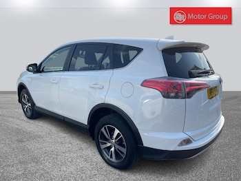 Used Toyota RAV4 2017 for sale - 75464008: Photo