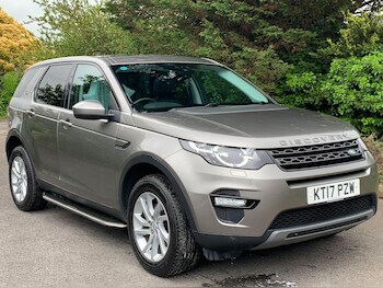 Used Land Rover Discovery Sport 2017 for sale - 78334751: Photo