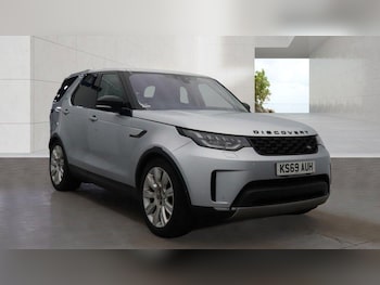 Land Rover Discovery feature image