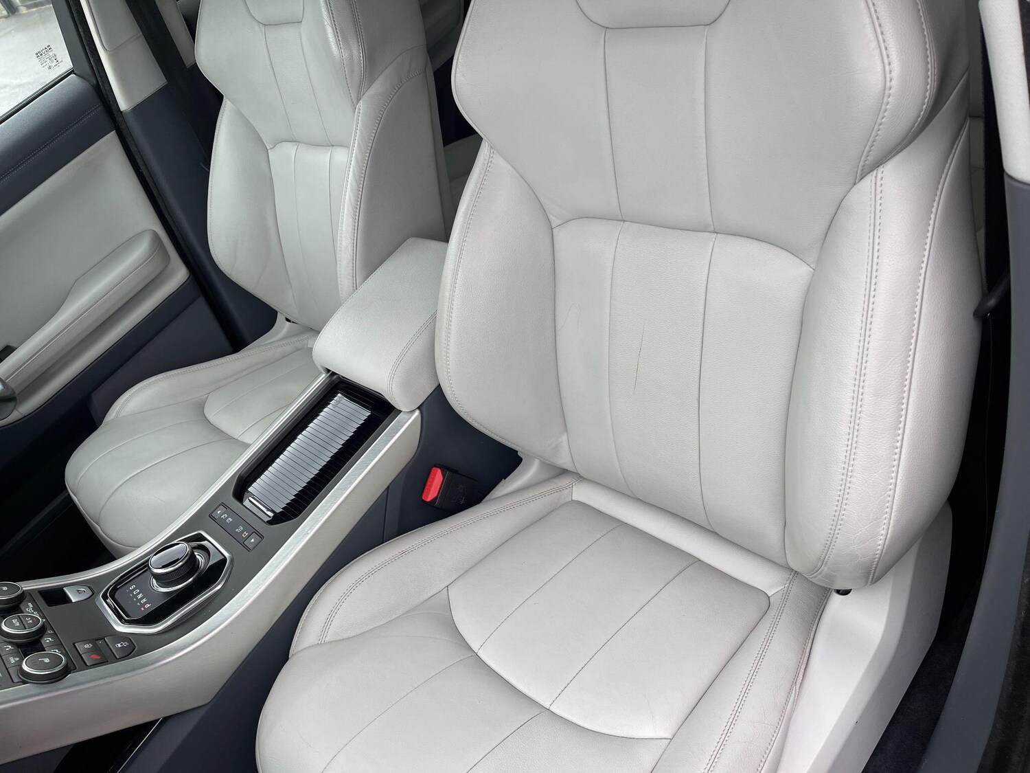 Used Land Rover Range Rover Evoque 2018 for sale - 77705615: Photo 41