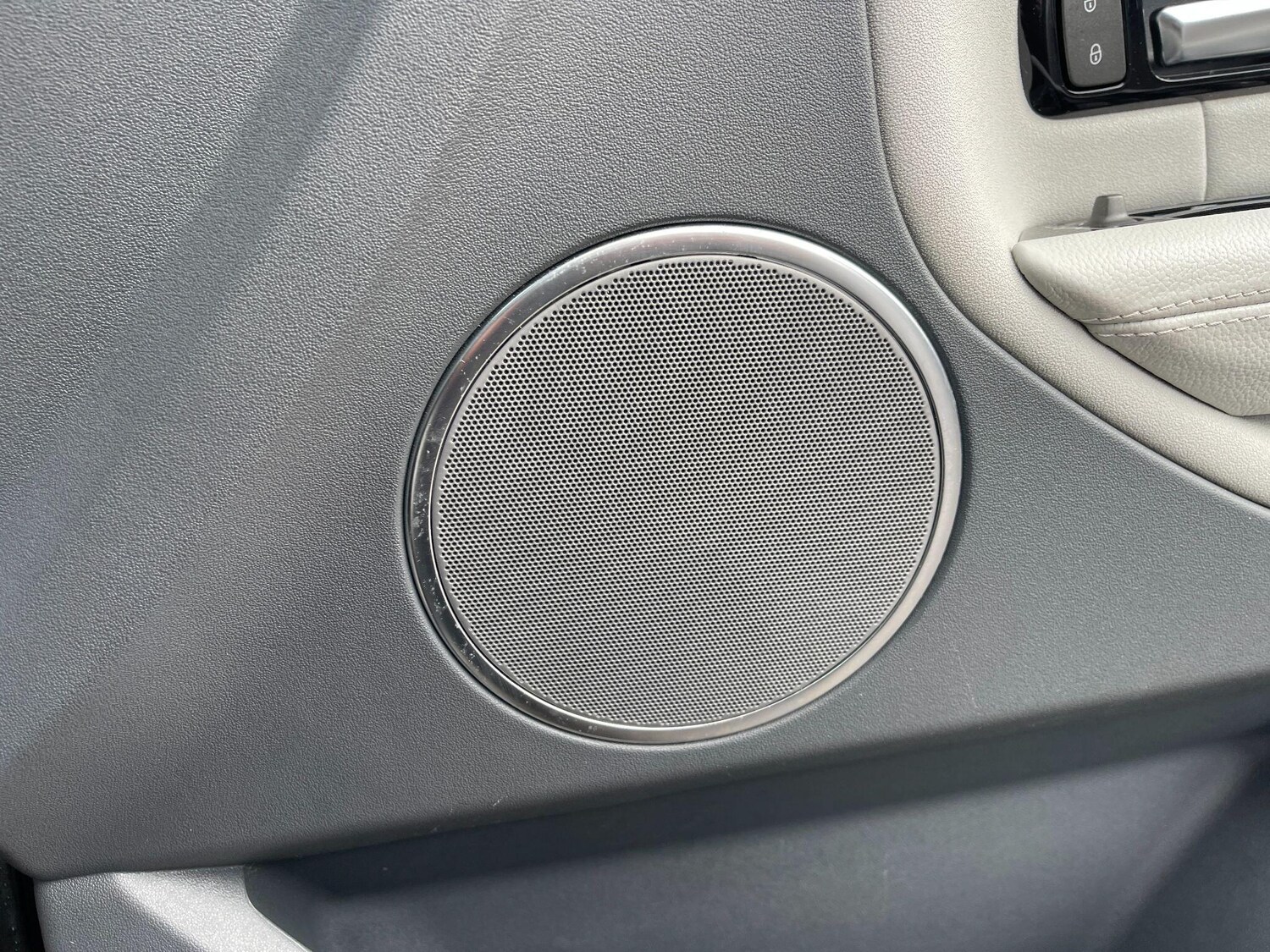 Used Land Rover Range Rover Evoque 2018 for sale - 77705615: Photo 48