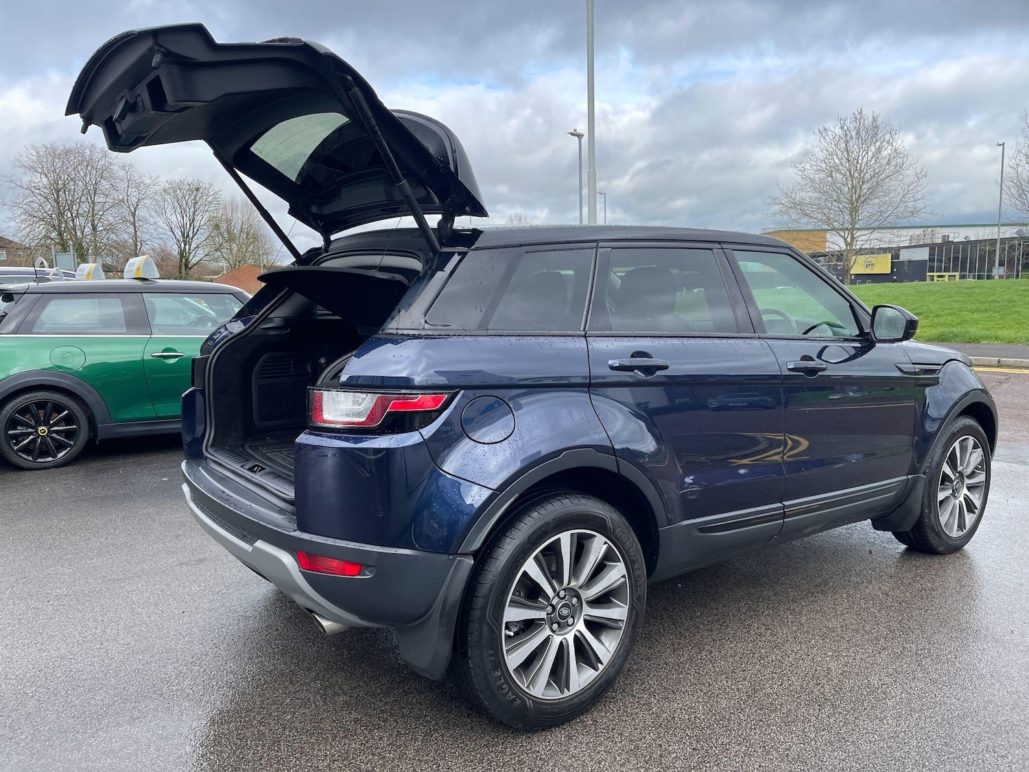 Used Land Rover Range Rover Evoque 2018 for sale - 77705615: Photo 9