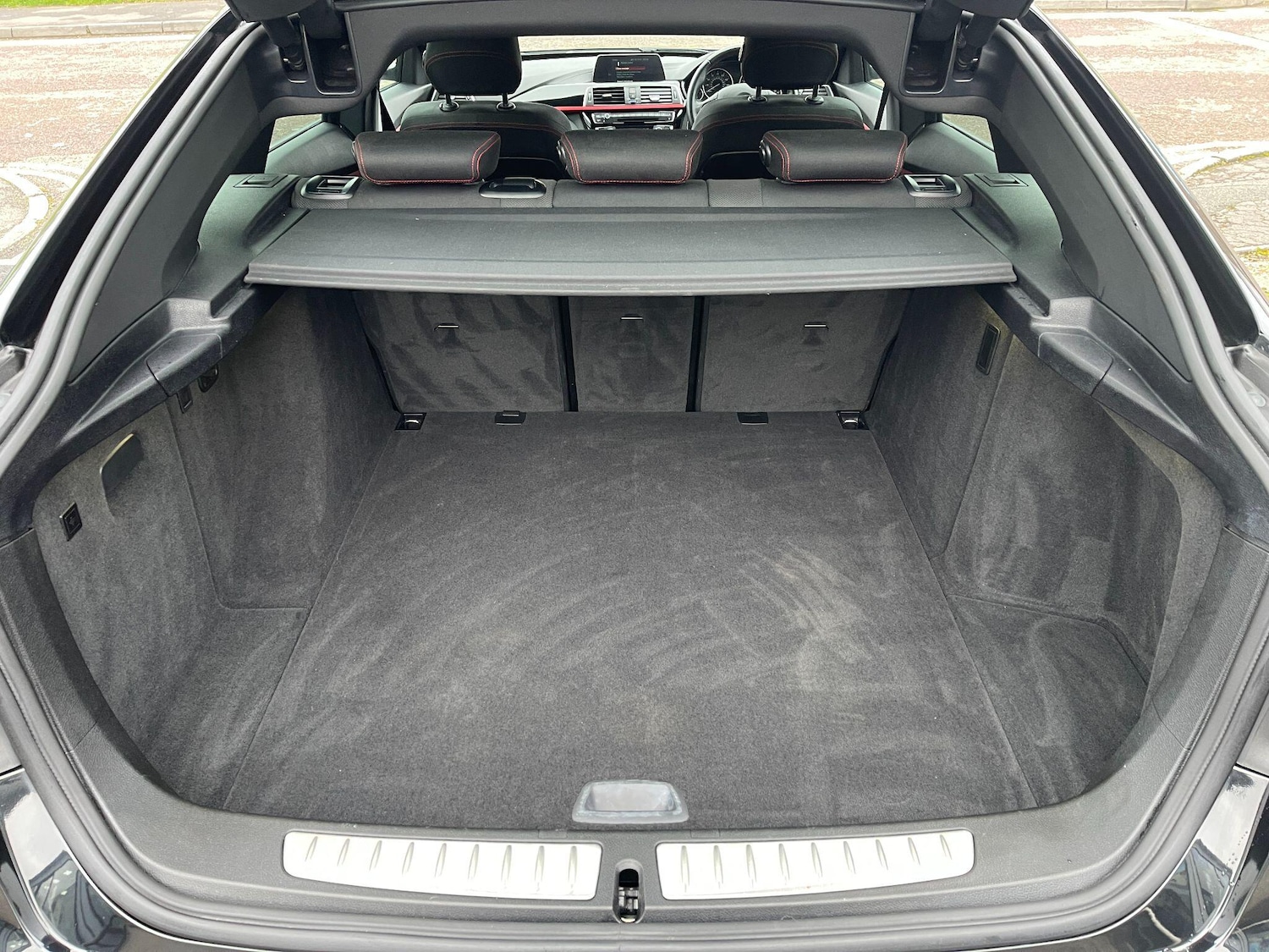 Used BMW 3 Series 2018 for sale - 77853374: Photo 35