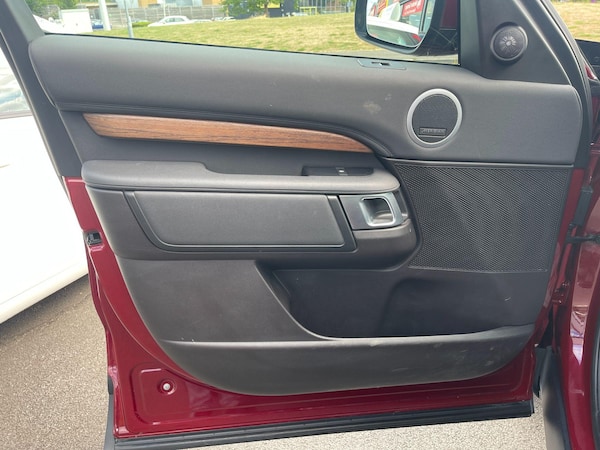 Used Land Rover Discovery 2017 for sale - 75431491: Photo 44