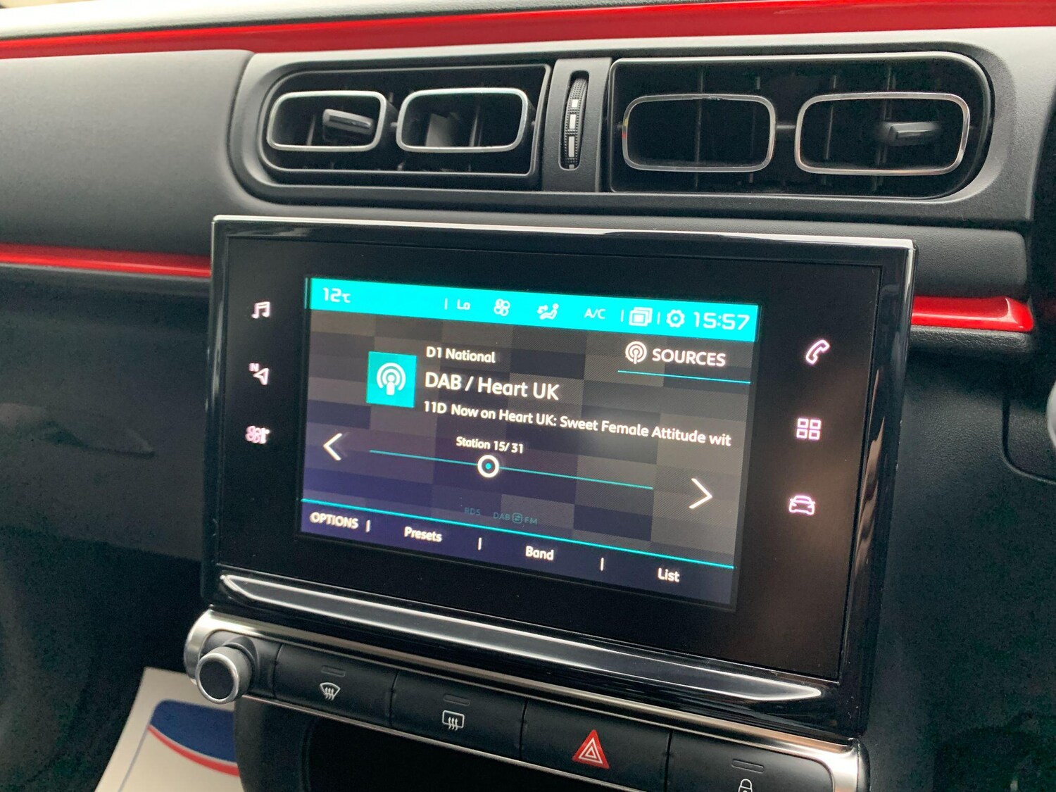 Used Citroen C3 2018 for sale - 76109343: Photo 11