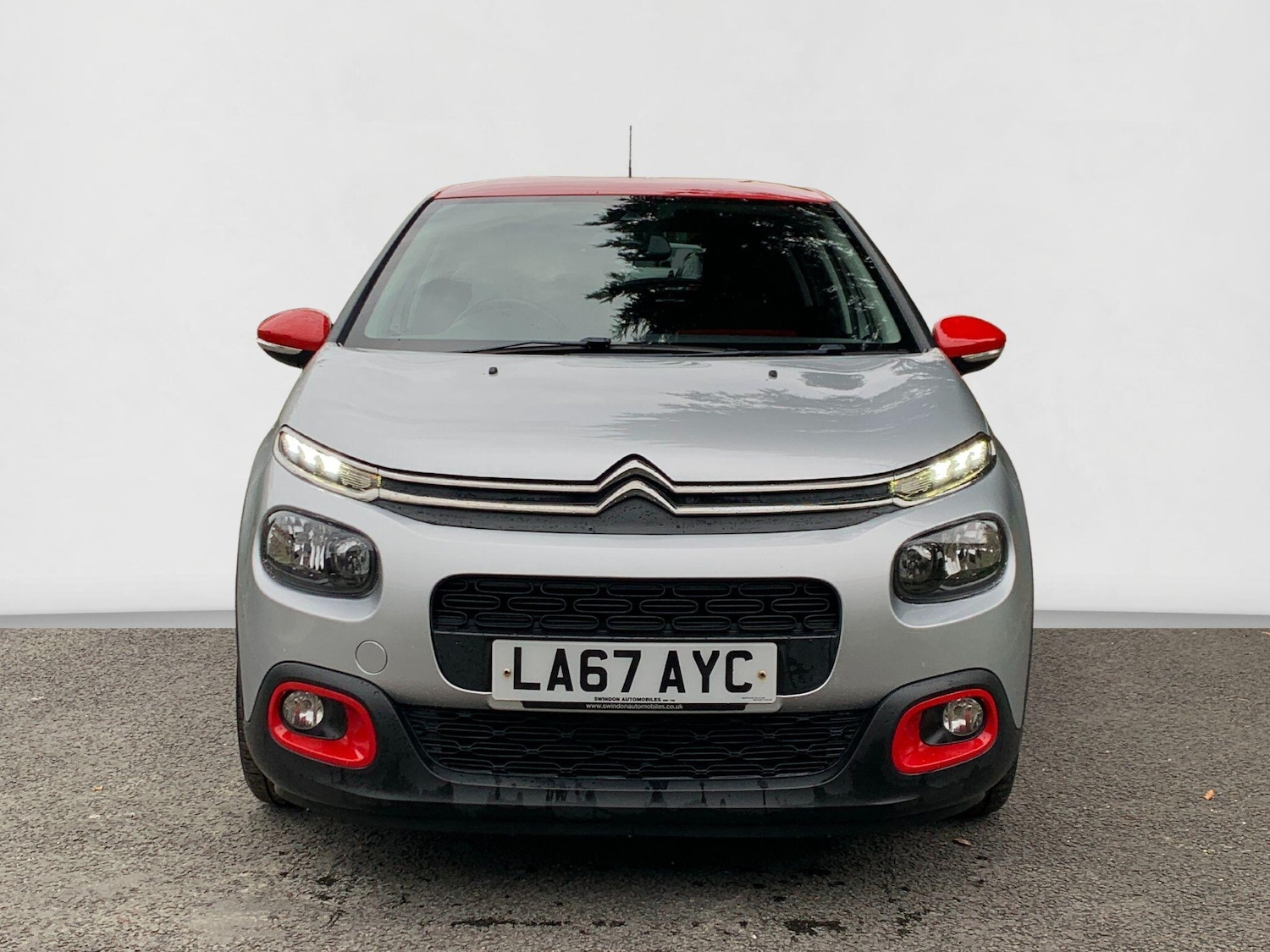 Used Citroen C3 2018 for sale - 76109343: Photo 2