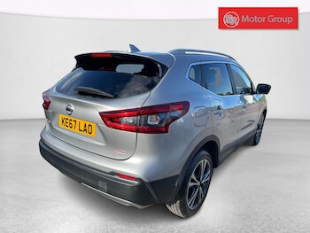 Used Nissan Qashqai 2017 for sale - 75858008: Photo