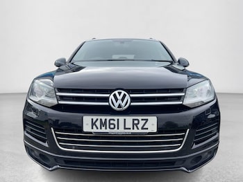 Used Volkswagen Touareg 2012 for sale - 76179552: Photo 2