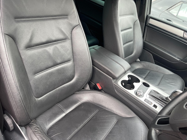 Used Volkswagen Touareg 2012 for sale - 76179552: Photo 34