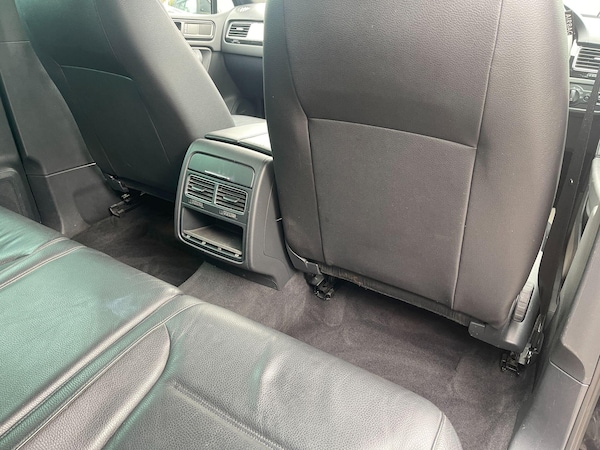 Used Volkswagen Touareg 2012 for sale - 76179552: Photo 42