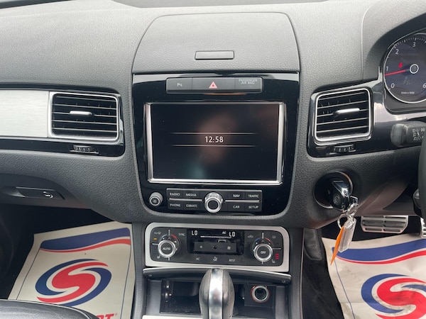 Used Volkswagen Touareg 2012 for sale - 76179552: Photo 58