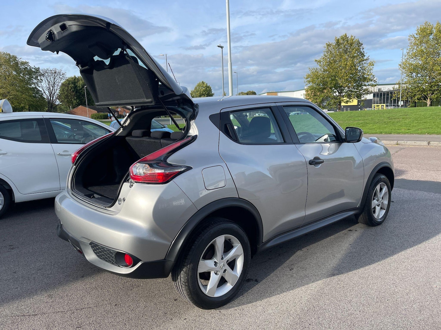 Vehicle 33
