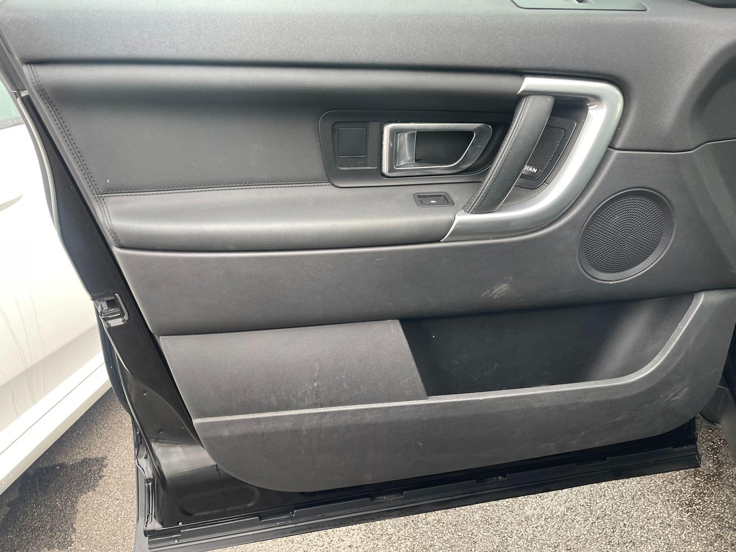 Used Land Rover Discovery Sport for sale - 77191972: Photo 24