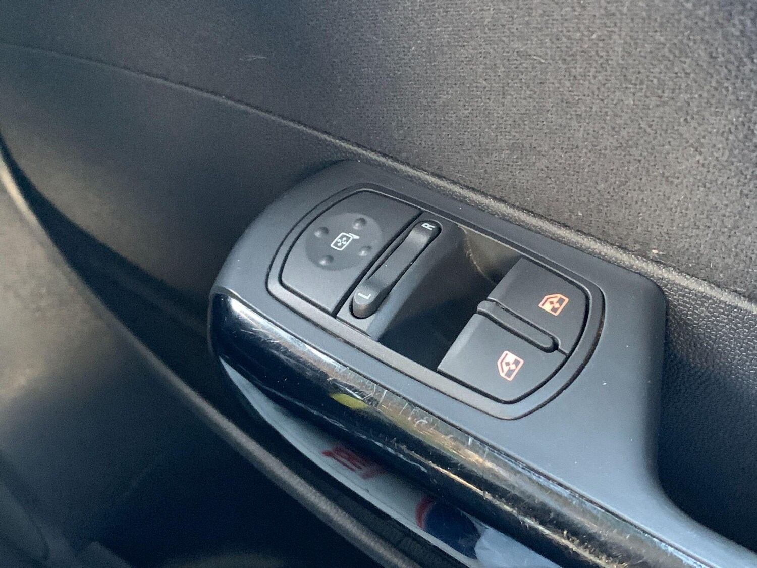 Used Vauxhall Corsa for sale - 77497078: Photo 15