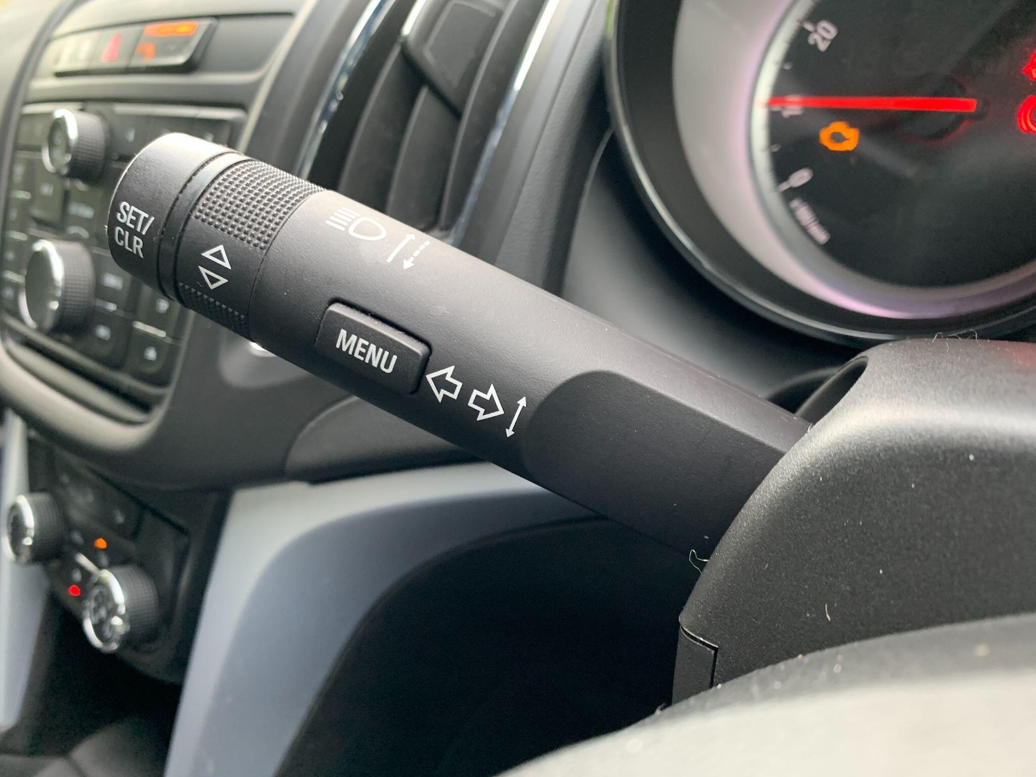 Used Vauxhall Zafira 2015 for sale - 76633601: Photo 27