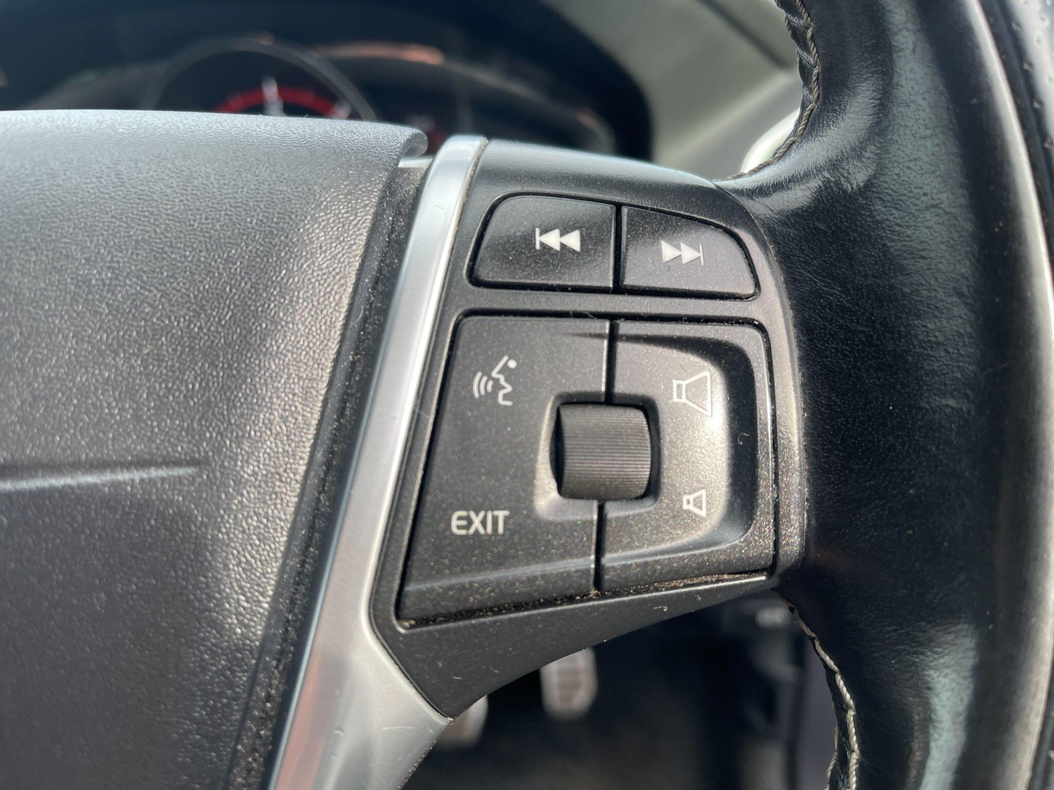 Used Volvo XC60 2016 for sale - 77238017: Photo 19